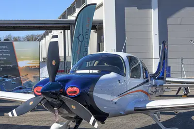Representative photo of a Cirrus SR22, not this aircraft