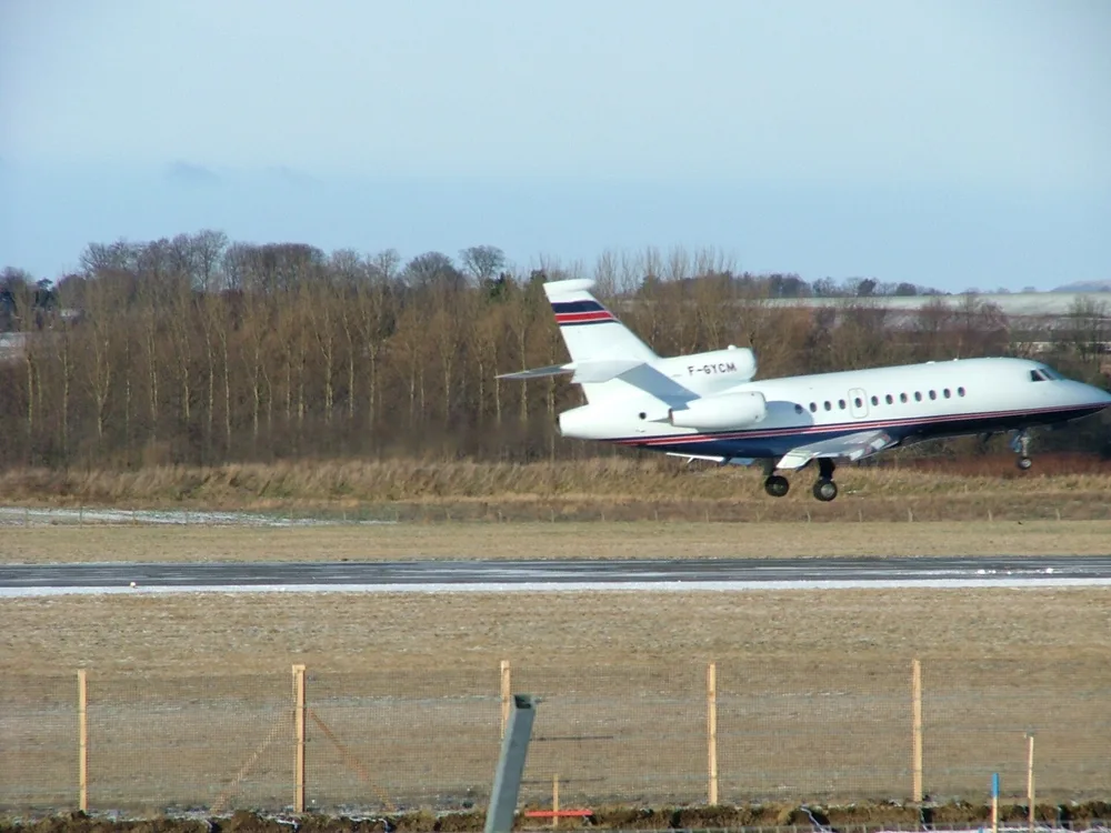 Representative photo of a Dassault Falcon 900EX, not this aircraft
