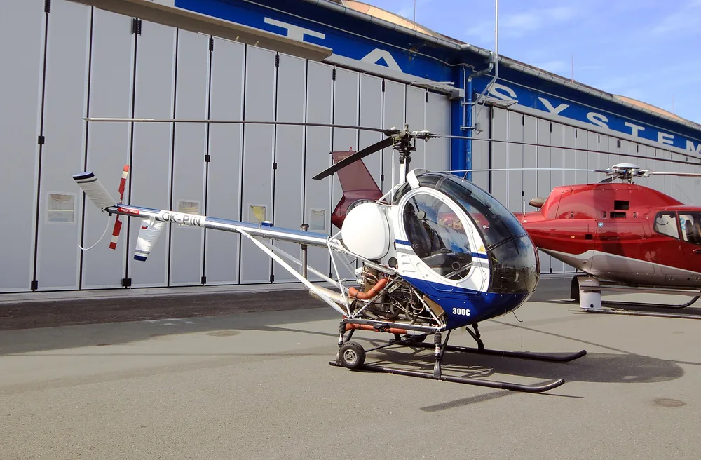 Representative photo of a Schweizer 300C, not this aircraft