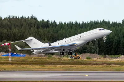 Representative photo of a Bombardier Global 6500, not this aircraft