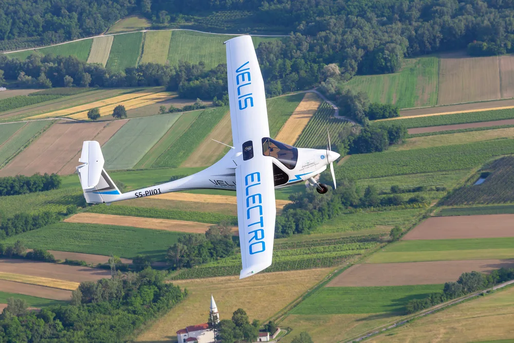 Representative photo of a Pipistrel Velis Electro, not this aircraft