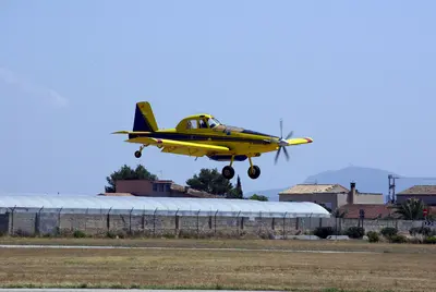 Representative photo of an Air Tractor AT-802, not this aircraft
